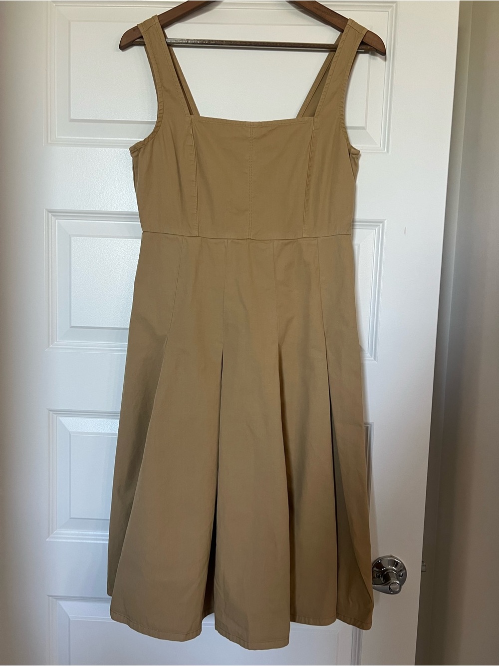 JCREW | Sleeveless Square-neck MIDI in Camel πͺ - Picture 3 of 11